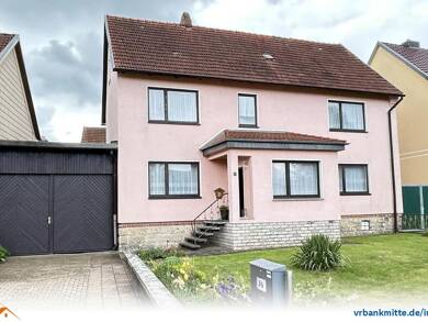 Einfamilienhaus zum Kauf 79.000 € 8 Zimmer 196 m² 1.055 m² Grundstück Großbodungen Am Ohmberg 37345