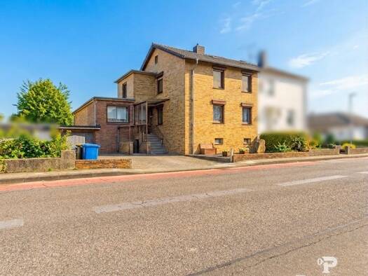 Doppelhaushälfte zum Kauf 319.000 € 10 Zimmer 247 m² 849 m² Grundstück Koslar Jülich 52428