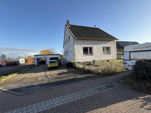 Haus zum Kauf 318.000 € 4 Zimmer 145 m² 1.090 m² Grundstück Friedhofstr. 26 Gey Hürtgenwald 52393