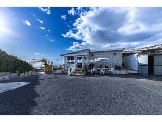 Chalet zum Kauf 800.000 € 3 Zimmer 177 m² Guía de Isora 38689