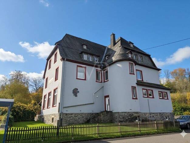 Einfamilienhaus zum Kauf 349.000 € 10 Zimmer 355 m² 2.942 m² Grundstück Gonzerath Morbach 54497