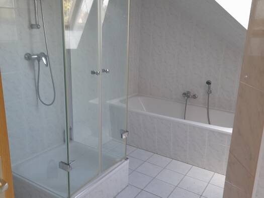 Wohnung zur Miete 452 € 3 Zimmer 87 m² frei ab sofort Waldheim 04736