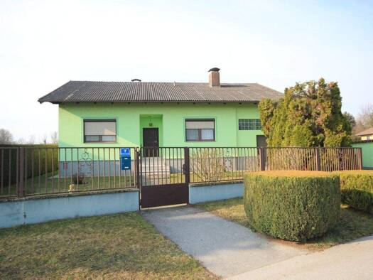 Bungalow zum Kauf 295.000 € 3 Zimmer 103 m² 1.004 m² Grundstück Marchegg 2294