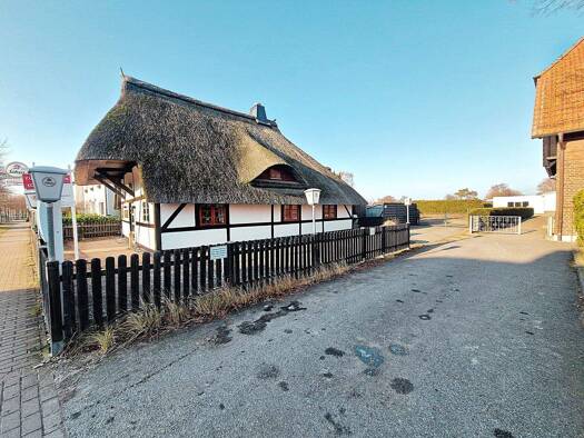 Haus zum Kauf 299.000 € 1 Zimmer 1 m² 795 m² Grundstück Strandstraße 6 Dierhagen Dorf Ostseebad Dierhagen 18347