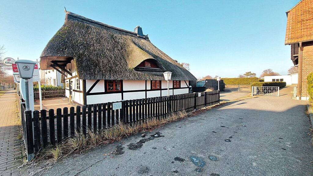 Haus zum Kauf 299.000 € 1 Zimmer 1 m² 795 m² Grundstück Strandstraße 6 Dierhagen Dorf Ostseebad Dierhagen 18347