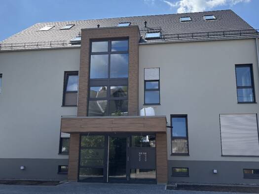 Wohnung zur Miete 1.270 € 3 Zimmer 90 m² frei ab sofort Kreuztal Kreuztal 57223