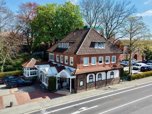 Mehrfamilienhaus zum Kauf 468.000 € 8 Zimmer 158 m² 413 m² Grundstück Stadtzentrum Emden 26725