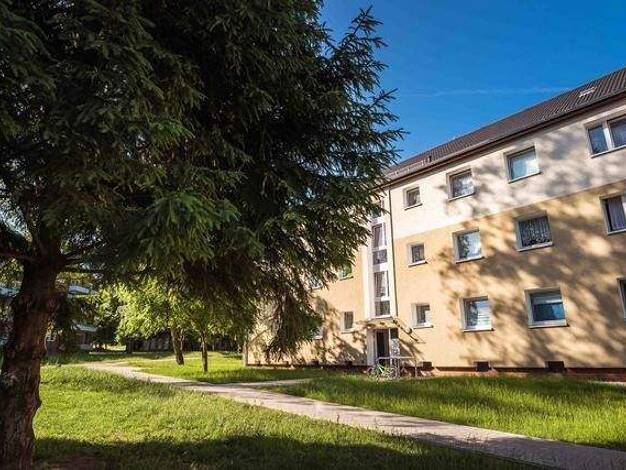 Studio zur Miete 365 € 1 Zimmer 35,8 m² 2. Geschoss frei ab 18.04.2026 Wandsbeker Ring 18 Geesthacht 21502