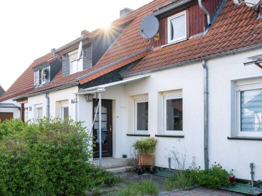 Reihenmittelhaus zum Kauf provisionsfrei 65.000 € 3 Zimmer 70 m² 122 m² Grundstück Susenburg Oberharz am Brocken 38889