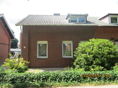 Doppelhaushälfte zum Kauf 229.000 € 4 Zimmer 115 m² 714 m² Grundstück frei ab sofort Ollnstraße 82 Wahlbezirk 09 Elmshorn 25336