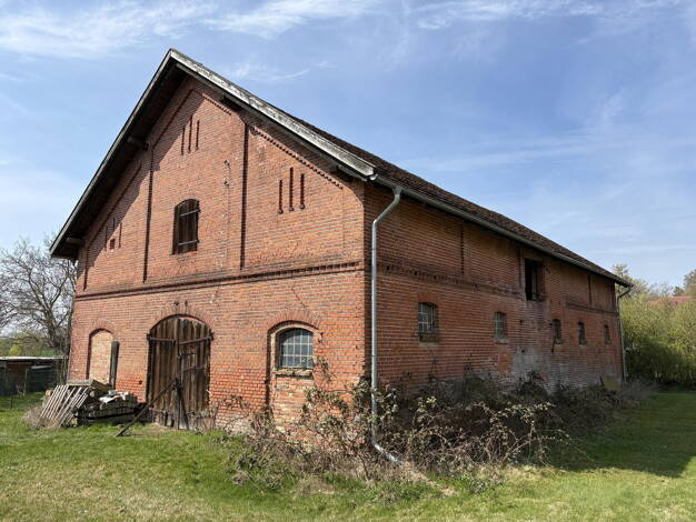 Einfamilienhaus zum Kauf provisionsfrei 99.000 € 8 Zimmer 300 m² 1.058 m² Grundstück Alte Dorfstraße Krukow Kuckssee 17217