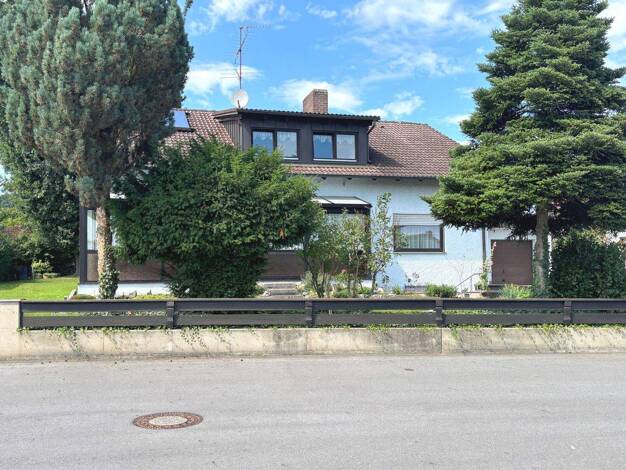 Einfamilienhaus zum Kauf 358.000 € 7 Zimmer 206,3 m² 972 m² Grundstück Loibling Cham 93413