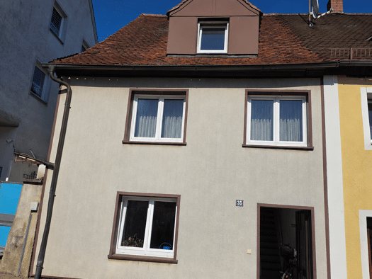 Doppelhaushälfte zum Kauf 89.000 € 4 Zimmer 104 m² 144 m² Grundstück frei ab sofort Heidenheim Heidenheim 91719