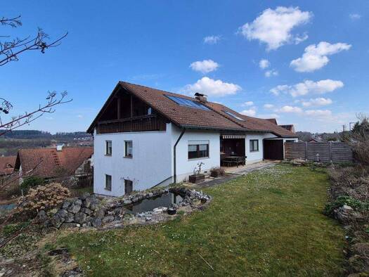 Mehrfamilienhaus zum Kauf 745.000 € 5 Zimmer 214 m² 789 m² Grundstück frei ab sofort Buchenstraße 4 Niederscheyern Pfaffenhofen an der Ilm 85276
