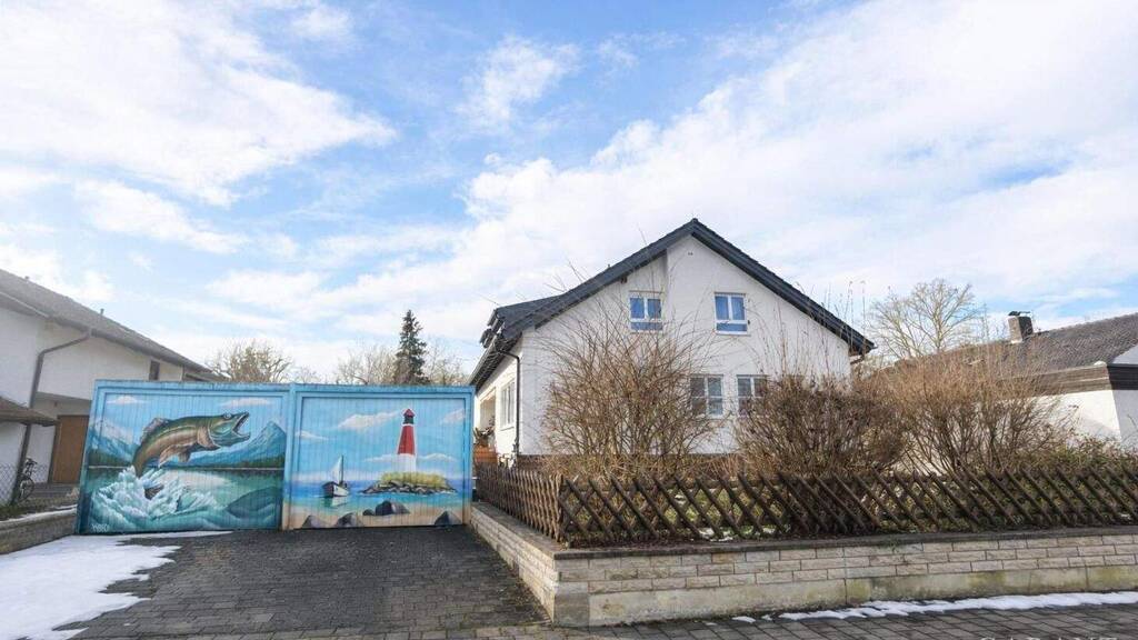 Mehrfamilienhaus zum Kauf 748.000 € 7 Zimmer 260 m² 890 m² Grundstück Zuchering Ingolstadt 85051