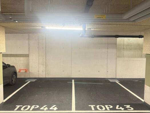 Stellplatz zur Miete - Erstbezug provisionsfrei 80 € Tiefgarage Golling an der Salzach 5440