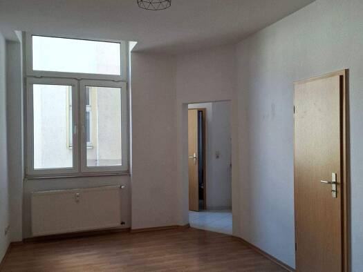 Studio zur Miete 330 € 1 Zimmer 26,5 m² frei ab sofort Zentrum Jena 07743