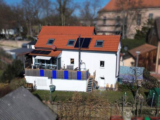 Haus zum Kauf 325.000 € 3,5 Zimmer 86 m² 242 m² Grundstück frei ab 31.03.2026 Georgensgmünd 91166