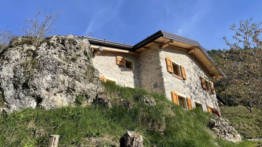 Rustico zum Kauf 228.000 € 3 Zimmer 105 m² 2.300 m² Grundstück Sermerio Le Pozze 25080