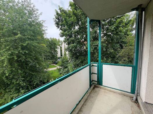 Wohnung zur Miete 599 € 4 Zimmer 75 m² 2. Geschoss frei ab sofort Scheffelstraße 61 Eckersbach Zwickau 08066