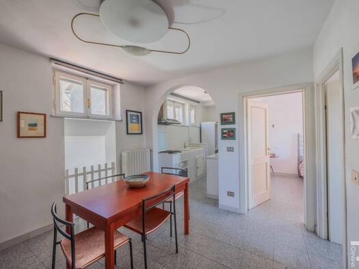 Wohnung zum Kauf 130.000 € 2 Zimmer 82 m² 3 Geschosse frei ab sofort Volterra 56048