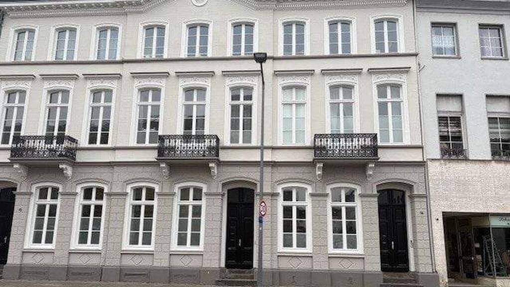 Wohnung zum Kauf 215.000 € 2 Zimmer 77 m² frei ab 01.04.2026 Stadtmitte Krefeld 47798