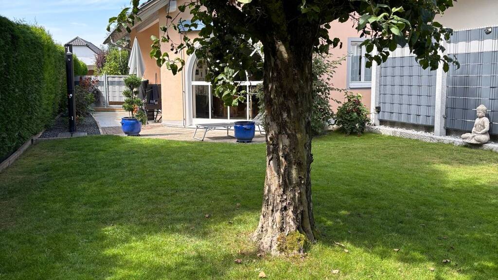 Haus zum Kauf 749.000 € 6 Zimmer 200 m² 560 m² Grundstück frei ab sofort Abensberg 93326