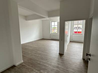 Wohnung zur Miete 660 € 2 Zimmer 60 m² 1. Geschoss Fünfhausenstraße 21 Springe Springe 31832