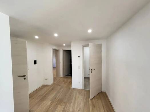 Wohnung zur Miete 882 € 3 Zimmer 84 m² Geschoss EG/1 frei ab 01.10.2026 Vestenberg Petersaurach 91580