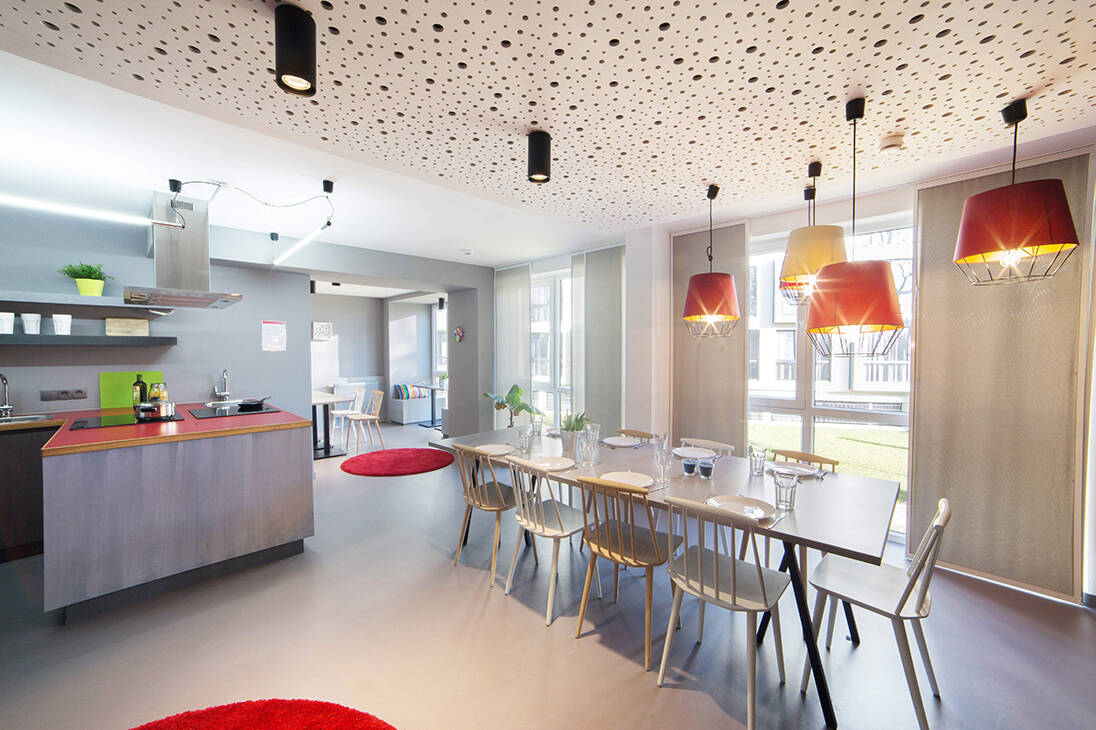 Property thumbnail 6