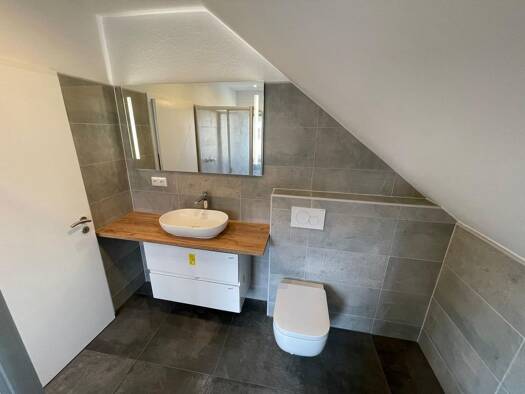 Wohnung zur Miete 1.050 € 3,5 Zimmer 89 m² Geschoss 1/1 frei ab sofort Lieblos Gründau 63584