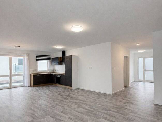 Wohnung zum Kauf provisionsfrei 379.000 € 4 Zimmer 105 m² EG Kopernikusstraße 14 Weikersheim Weikersheim 97990