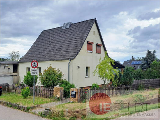 Einfamilienhaus zum Kauf 143.000 € 4 Zimmer 123 m² 2.204 m² Grundstück Sylbitz Petersberg 06193
