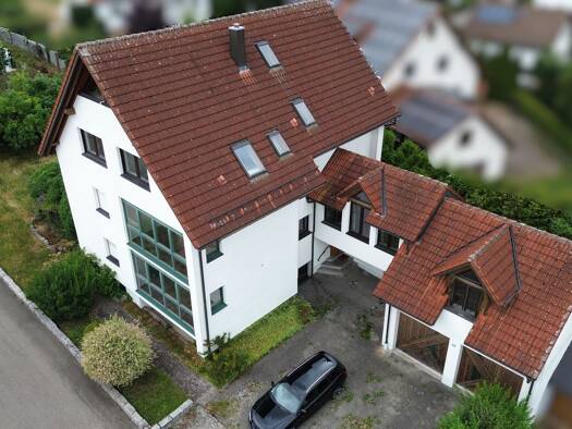 Mehrfamilienhaus zum Kauf 649.000 € 271 m² 714 m² Grundstück frei ab sofort Roßfeld Crailsheim 74564