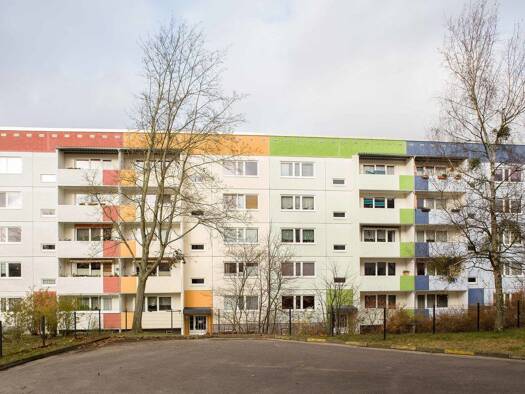 Wohnung zur Miete 243 € 2 Zimmer 46,2 m² 4. Geschoss Petrosawodsker Straße 2 Oststadt Neubrandenburg 17036