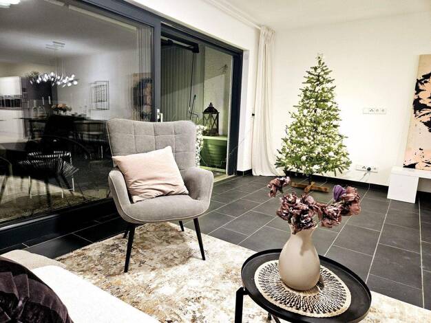 Reihenmittelhaus zum Kauf provisionsfrei 598.000 € 6 Zimmer 161 m² 216 m² Grundstück Hagenbach Bad Friedrichshall 74177