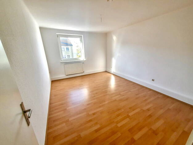 Wohnung zur Miete 420 € 3 Zimmer 57 m² 2. Geschoss frei ab 01.06.2026 Jahnstr. 43 Innenstadt Hof 95030