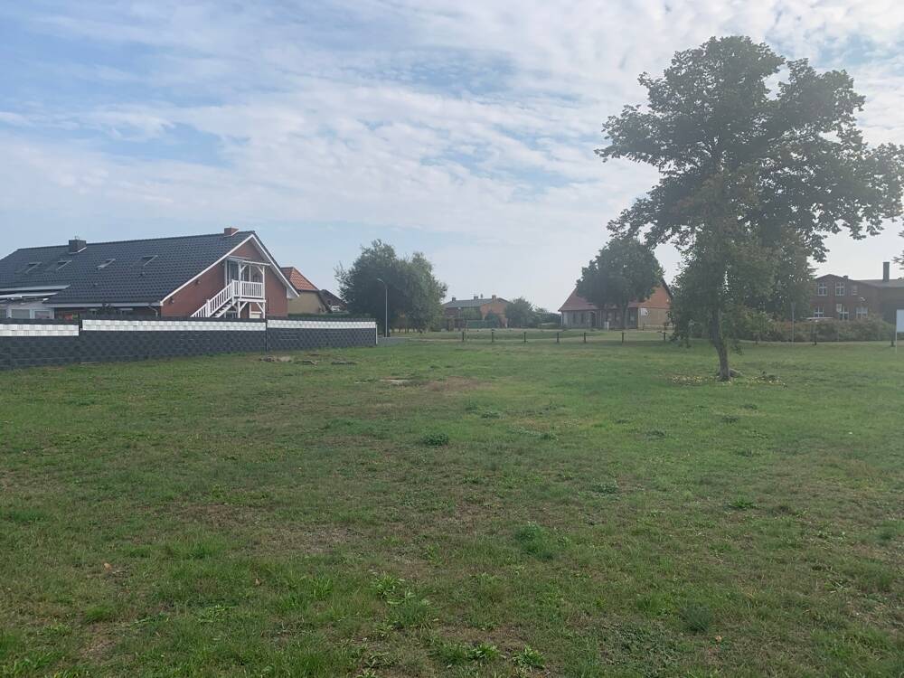 Immobilie in Stolpe - Einfamilienhaus  mit 122 qm Wohnfläche !! Wohnen im Grünen: 920 qm Grundstück in Stolpe  - Bild 3