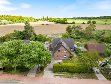 Einfamilienhaus zum Kauf 689.000 € 8 Zimmer 295 m² 927 m² Grundstück Berkenthin 23919