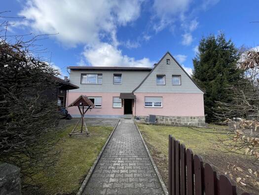 Einfamilienhaus zum Kauf 95.000 € 5 Zimmer 135 m² 777 m² Grundstück frei ab sofort Tröstau 95709