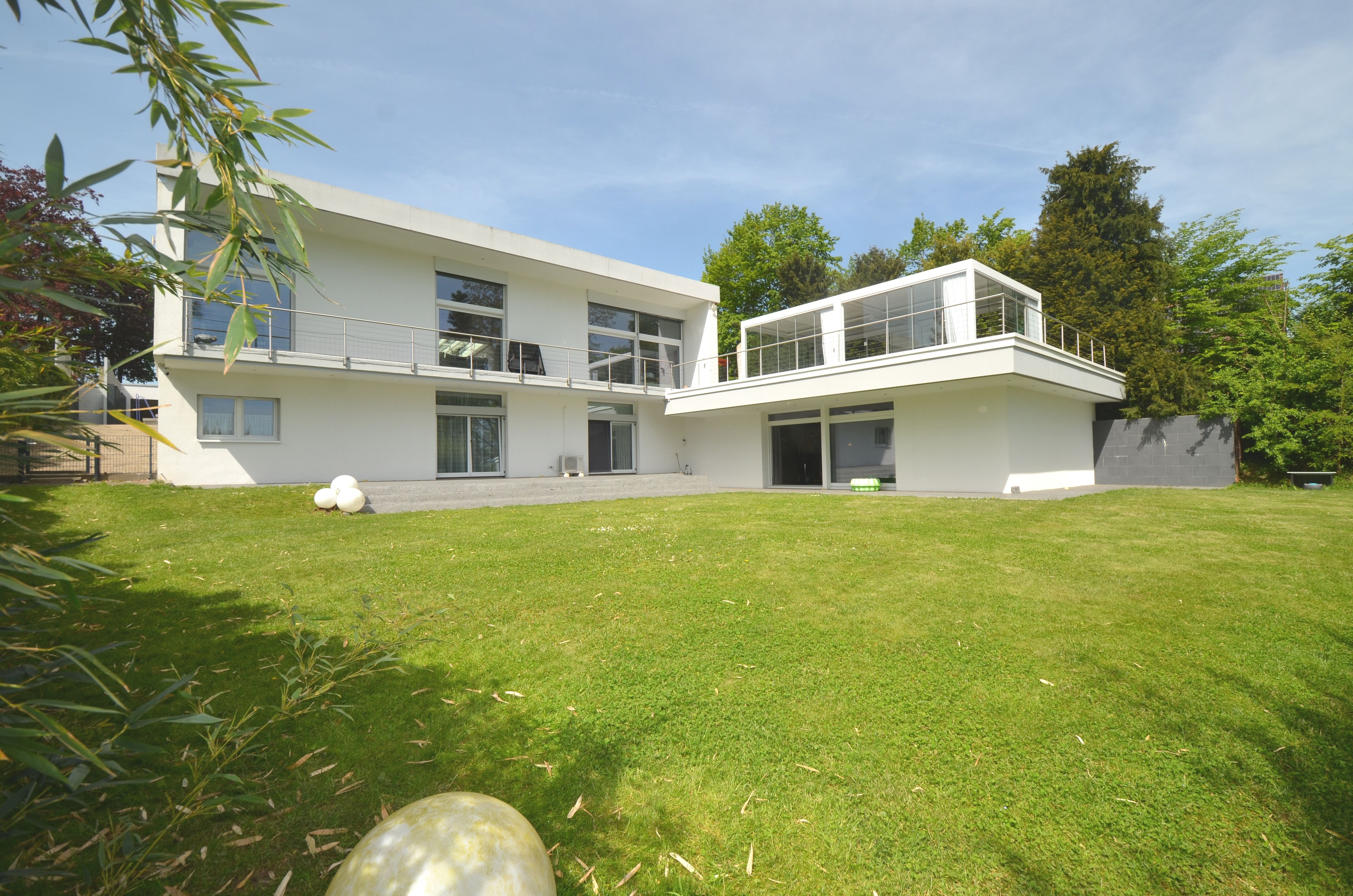 Haus zum Kauf 2.150.000 € 486 m²<br/>Wohnfläche 2.100 m²<br/>Grundstück Birkenfeld Birkenfeld 75217