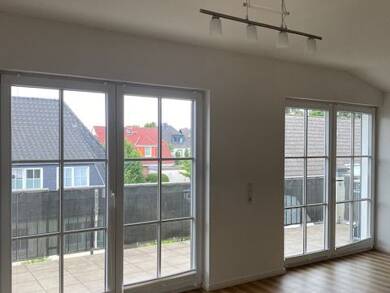 Wohnung zur Miete 1.265 € 4 Zimmer 119 m² Dachgeschoss, 2. Geschoss frei ab 01.08.2025 Oyten Oyten 28876
