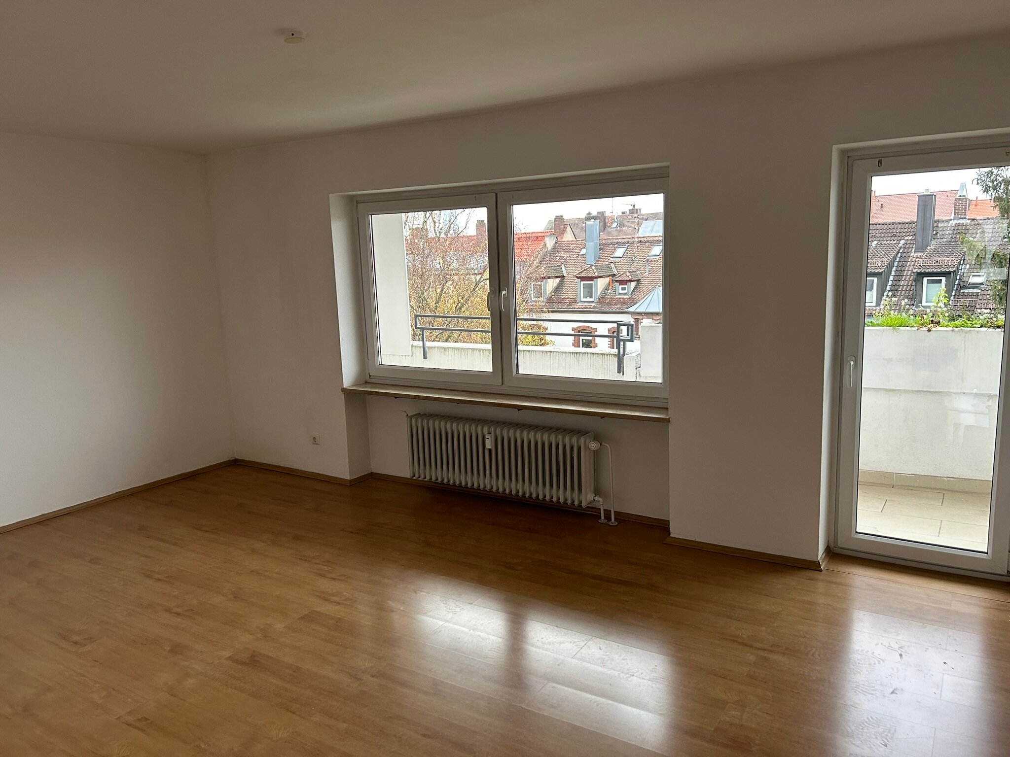 Wohnung zum Kauf provisionsfrei 204.000 € 2 Zimmer 60 m²<br/>Wohnfläche 4.<br/>Geschoss ab sofort<br/>Verfügbarkeit Bürgweg 35 Mögeldorf Nürnberg 90482