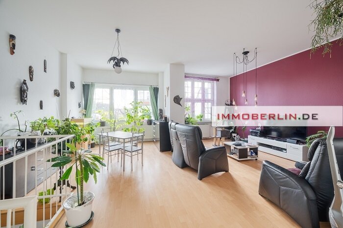 Wohnung zum Kauf 299.000 € 4 Zimmer 118 m²<br/>Wohnfläche ab sofort<br/>Verfügbarkeit Mahlsdorf Berlin 12623