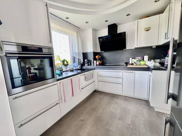 Maisonette zum Kauf 330.000 € 5 Zimmer 200 m² 1. Geschoss Holzminden 37603