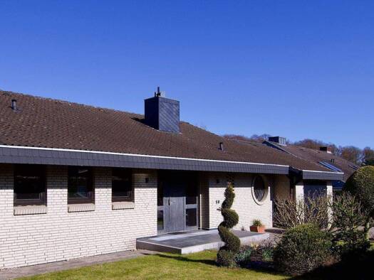 Wohnung zur Miete 1.250 € 2 Zimmer 145 m² frei ab 01.10.2026 Flintbek 24220