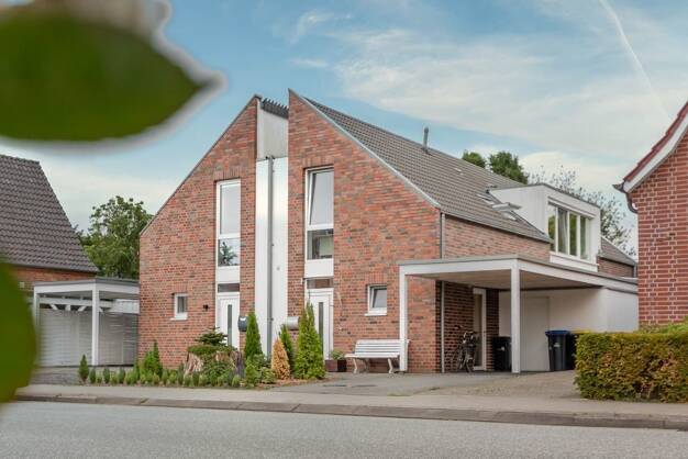 Doppelhaushälfte zum Kauf 375.000 € 4 Zimmer 121 m² 350 m² Grundstück frei ab 01.09.2025 Wahlbezirk 106 Nordhorn 48531