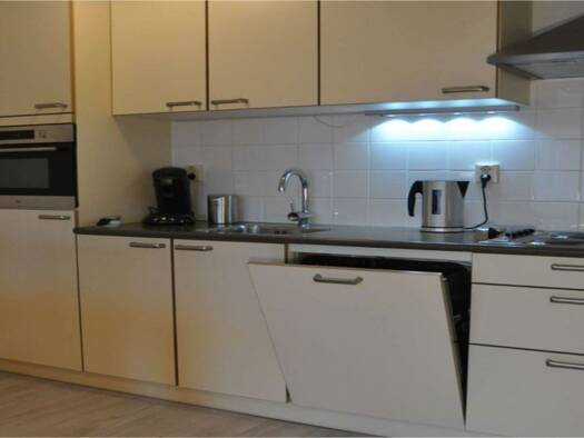 Wohnung zur Miete 825 € 1 Zimmer 20 m² Geschoss 1/4 frei ab sofort Wiesbaden 65197