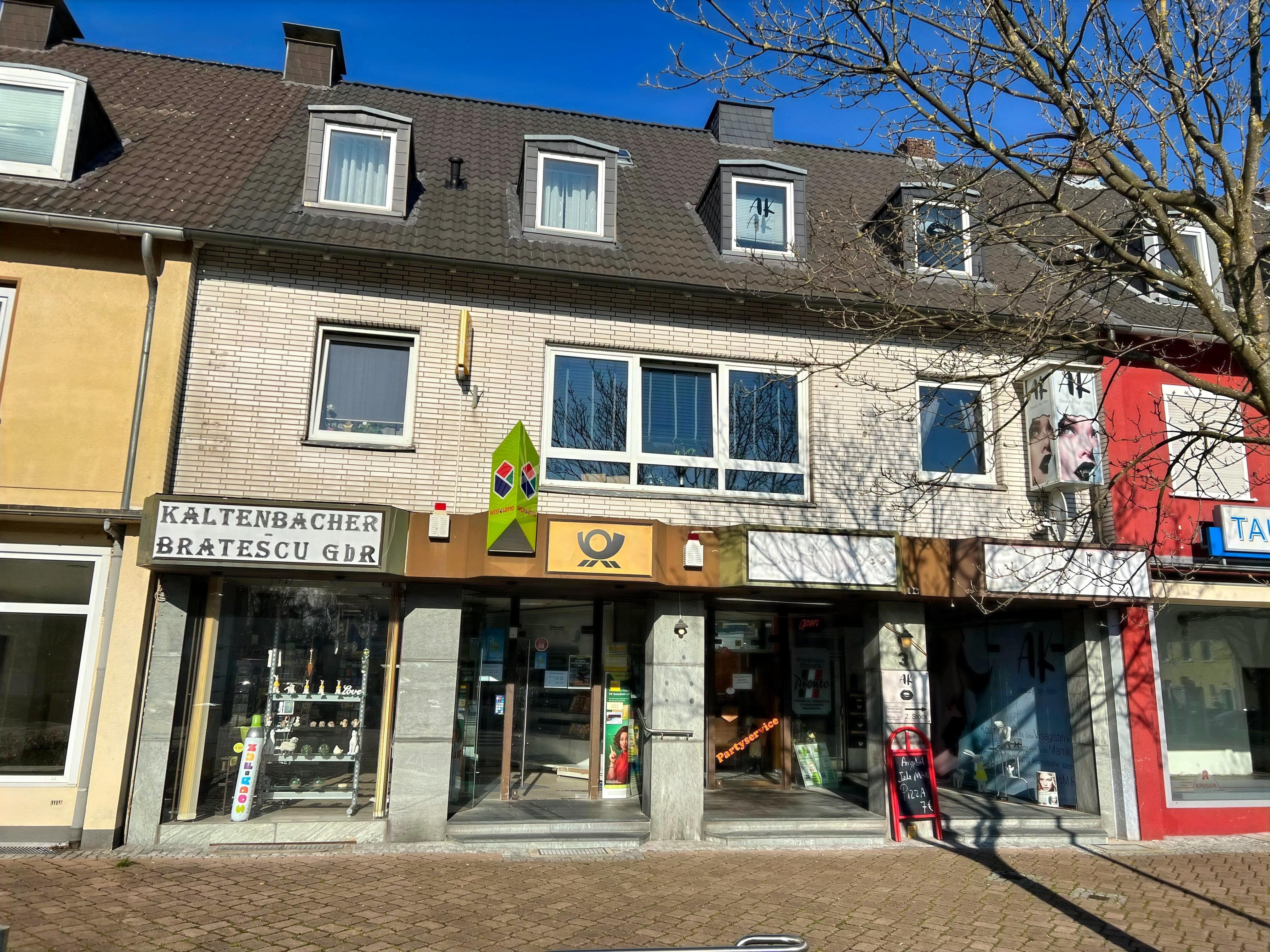 Haus zum Kauf 495.000 € 6,5 Zimmer 438 m²<br/>Wohnfläche 468 m²<br/>Grundstück ab sofort<br/>Verfügbarkeit Königsborn Unna 59425