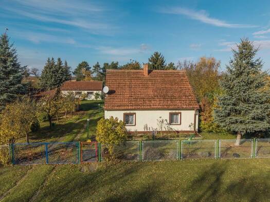 Einfamilienhaus zum Kauf 175.000 € 3 Zimmer 91,1 m² 1.607 m² Grundstück Quermathen Nauen 14641